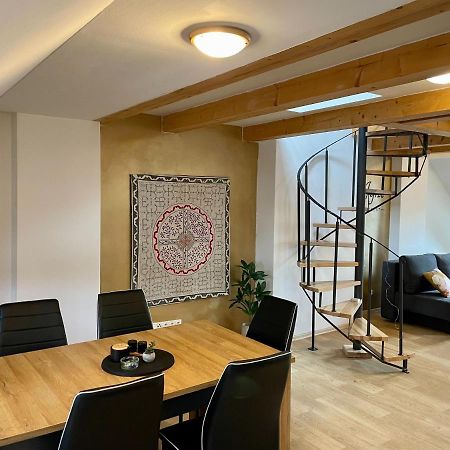 Ayni Apartman Semily Ngoại thất bức ảnh