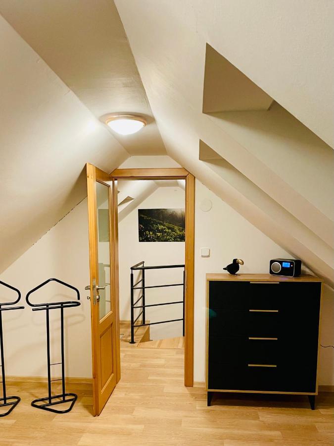 Ayni Apartman Semily Ngoại thất bức ảnh